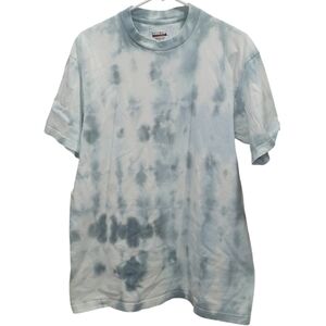 Kirkland Signature tie-dyed t-shirt Size L